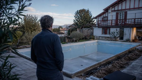 Investir dans la rénovation de piscine au Pays Basque